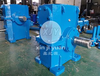 阿基米德圓柱蝸桿減速機-圓柱蝸桿減速機